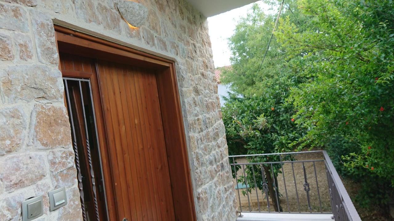 Stone House With Seaview Daire Nea Poteidaia Dış mekan fotoğraf