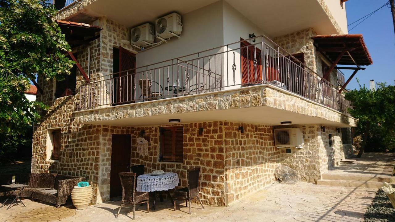 Stone House With Seaview Daire Nea Poteidaia Dış mekan fotoğraf