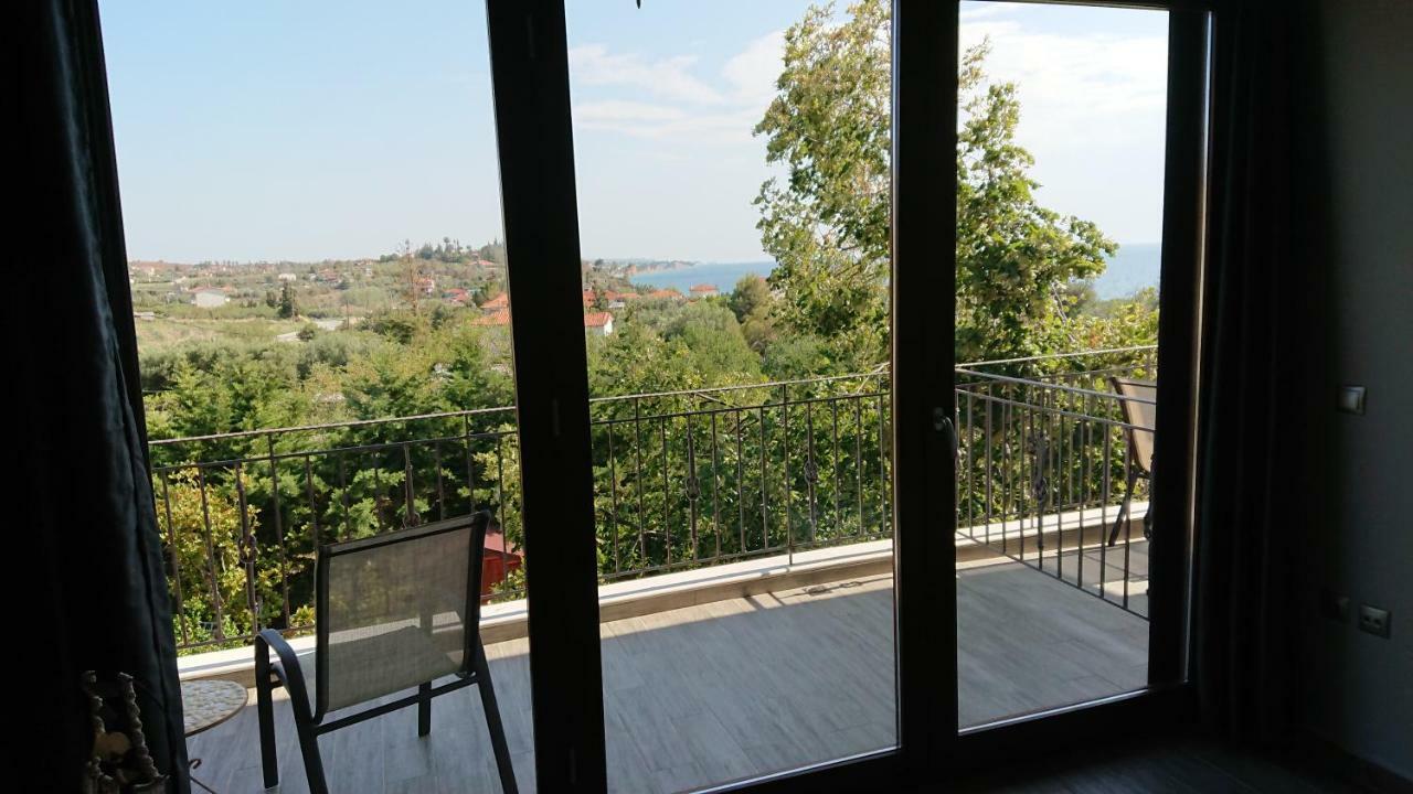 Stone House With Seaview Daire Nea Poteidaia Dış mekan fotoğraf